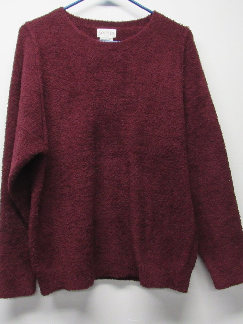 Softies Marshmallow Crewneck Wine Color Pullover Sweater Women's sz S Oversized